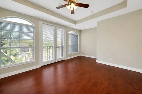 5206 Petty Street Houston TX 77007