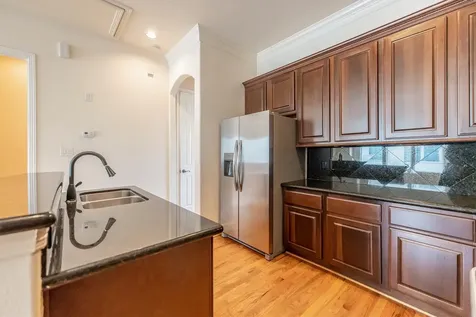 308 Grove Street Houston TX 77020