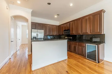 308 Grove Street Houston TX 77020