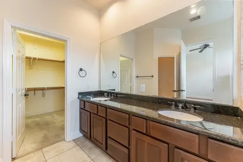 308 Grove Street Houston TX 77020