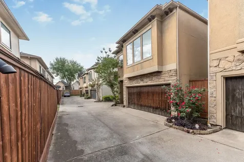 308 Grove Street Houston TX 77020