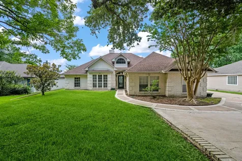 151 Lake Oaks Boulevard Coldspring TX 77331