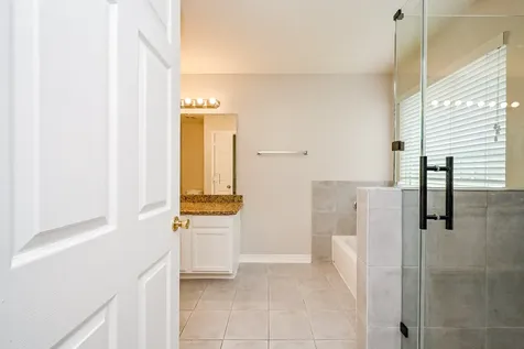6127 Yorkglen Manor Lane Houston TX 77084