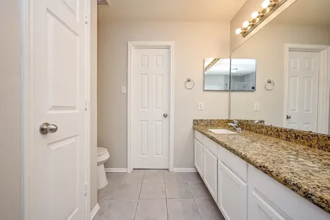 6127 Yorkglen Manor Lane Houston TX 77084