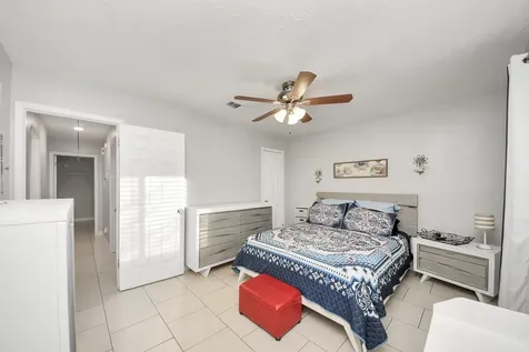 10203 Hollow Canyon Drive Sugar Land TX 77498