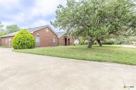 5 Las Brisas Place Port Lavaca TX 77979