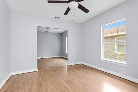 4522 Canal Street Houston TX 77011