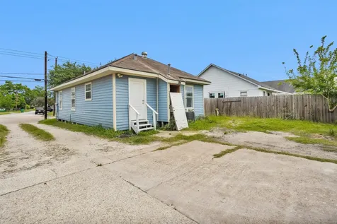 4522 Canal Street Houston TX 77011