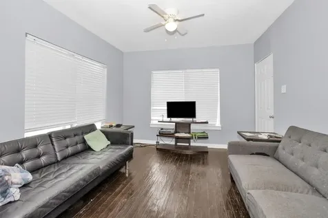 4522 Canal Street Houston TX 77011