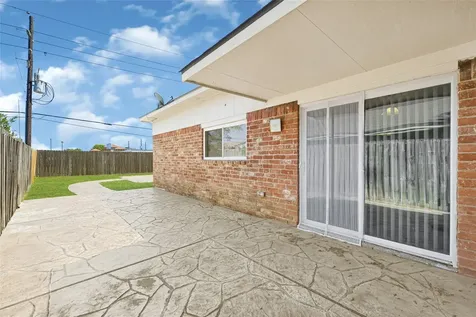 1043 Sierra Shadows Drive Katy TX 77450