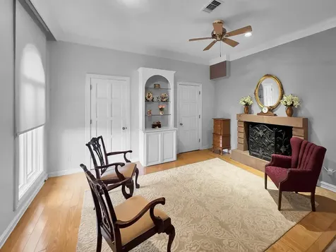 3 Bayou Bend Beaumont TX 77706