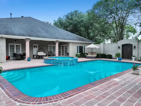 3 Bayou Bend Beaumont TX 77706