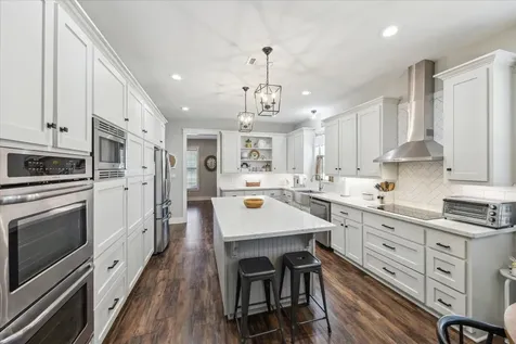 1170 Woody Lane Sealy TX 77474