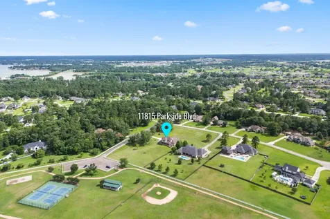 11815 Parkside Boulevard Montgomery TX 77356