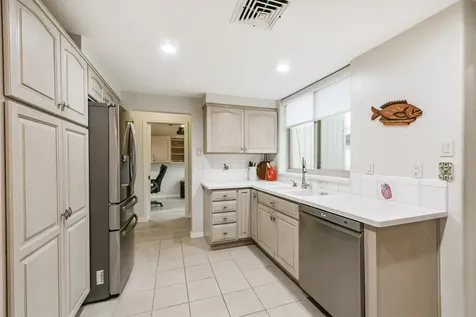 3540 Miramar Drive La Porte TX 77571