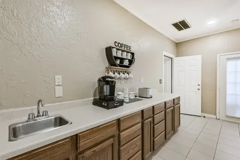 3540 Miramar Drive La Porte TX 77571