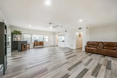 3540 Miramar Drive La Porte TX 77571