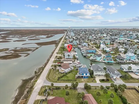 4231 Jolly Roger Road Jamaica Beach TX 77554