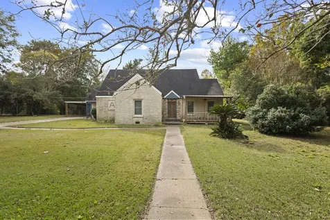 301 N Pine Street Woodville TX 75979