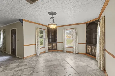 301 N Pine Street Woodville TX 75979