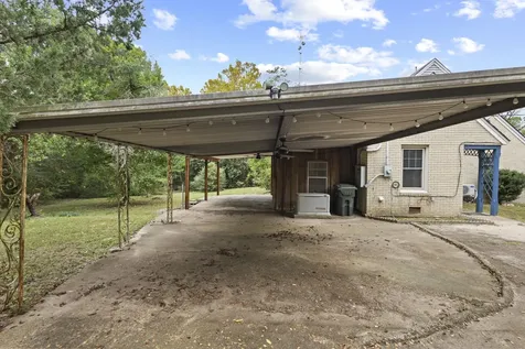 301 N Pine Street Woodville TX 75979