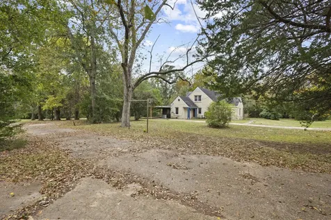 301 N Pine Street Woodville TX 75979