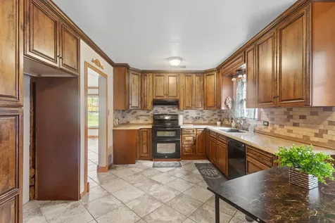 301 N Pine Street Woodville TX 75979
