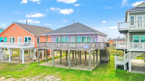 113 Mar Vista Court Surfside Beach TX 77541