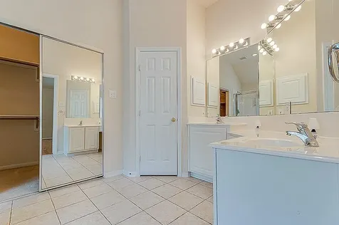 11 Trilling Bird Place The Woodlands TX 77384