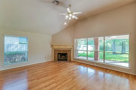 11 Trilling Bird Place The Woodlands TX 77384