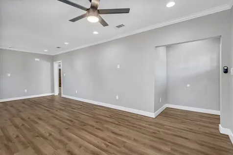 430 N Hutcheson Street Houston TX 77003