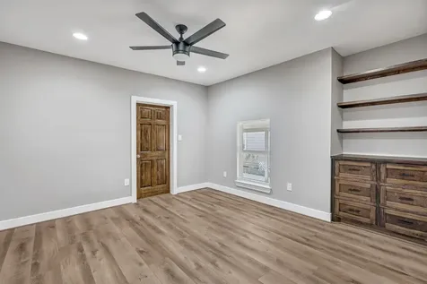 430 N Hutcheson Street Houston TX 77003