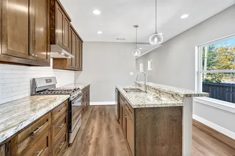 430 N Hutcheson Street Houston TX 77003