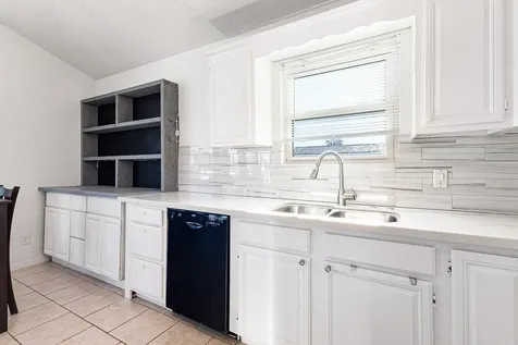 4014 Kent Drive Galveston TX 77554