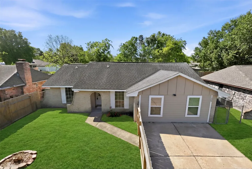 1503 Tarberry Road Houston TX 77088