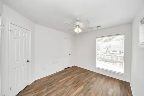 5515 Strack Road 122 Houston TX 77069