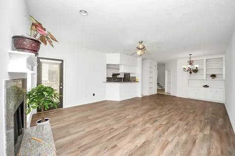5515 Strack Road 122 Houston TX 77069