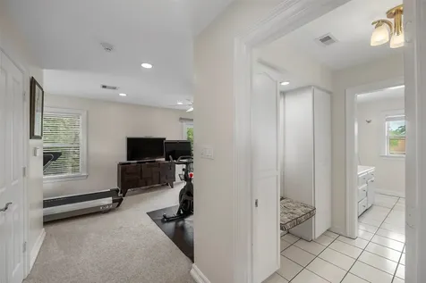2 Cedar Lawn Drive N Galveston TX 77551