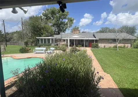 2144 Wendt Road Bellville TX 77418