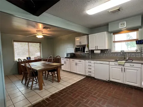 2144 Wendt Road Bellville TX 77418