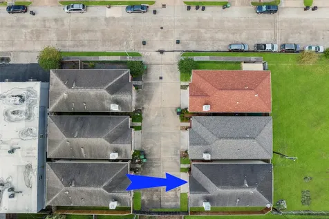 9705 Linkmeadow Lane Houston TX 77025