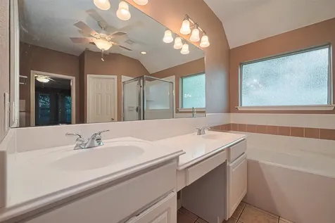 3803 Doveswood Circle Needville TX 77461