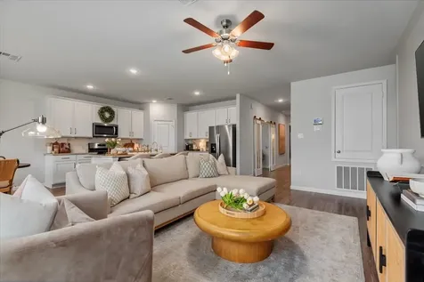 5708 Palm Flower Drive Montgomery TX 77316
