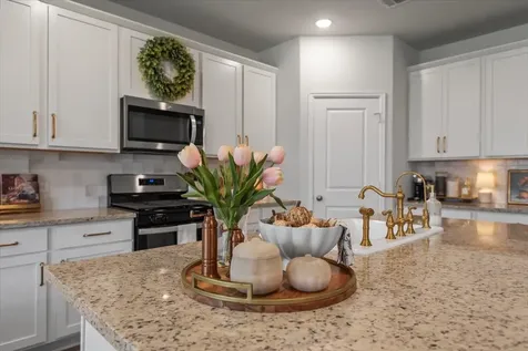 5708 Palm Flower Drive Montgomery TX 77316