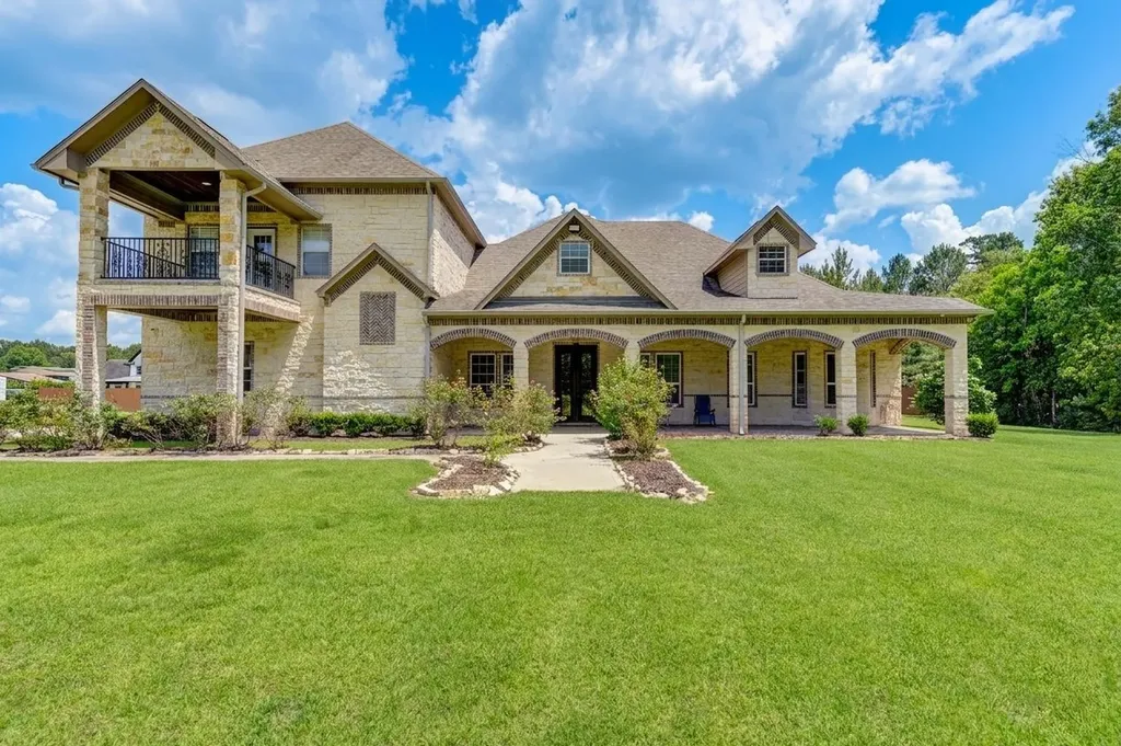 21038 Angus Drive Cleveland TX 77328
