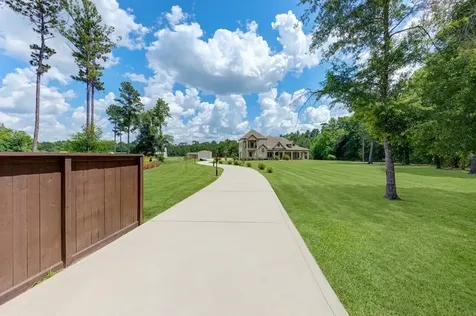 21038 Angus Drive Cleveland TX 77328
