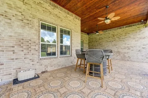 21038 Angus Drive Cleveland TX 77328