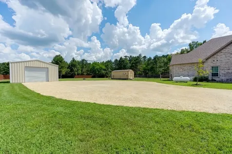 21038 Angus Drive Cleveland TX 77328