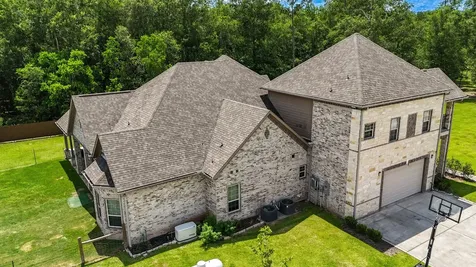 21038 Angus Drive Cleveland TX 77328
