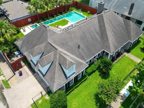 4401 Roseland Street Houston TX 77006
